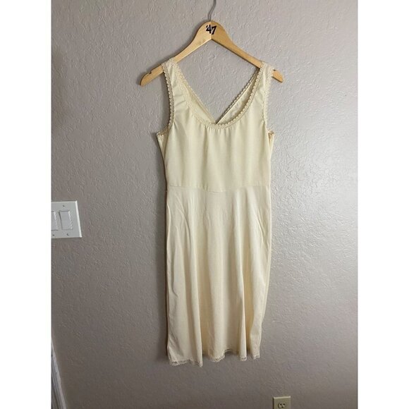 Vintage 70's Wonder Maid Empire Waist Non Cling Night Gown - 38 - Picture 4 of 15